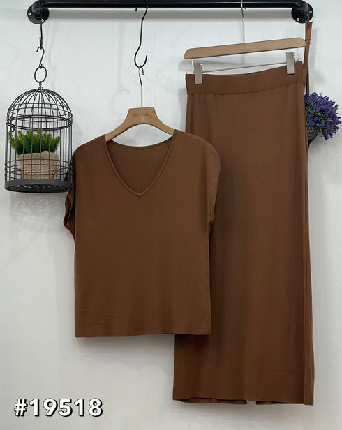 Women Casual Tops and Skirts